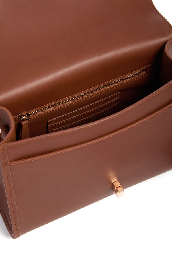 Gabriela Hearst Medium Leonora Flap Bag In Cognac Leather
