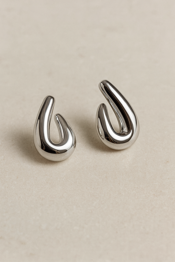 galleria armadoro Paula Silver Puffy Teardrop Stud Earrings