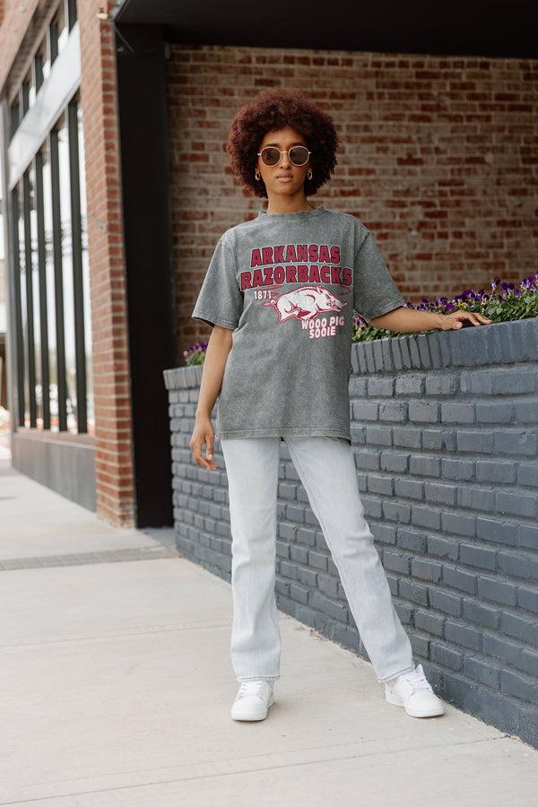 Gameday Couture ARKANSAS RAZORBACKS KEEP THE LEAD OVERSIZED CREWNECK TEE