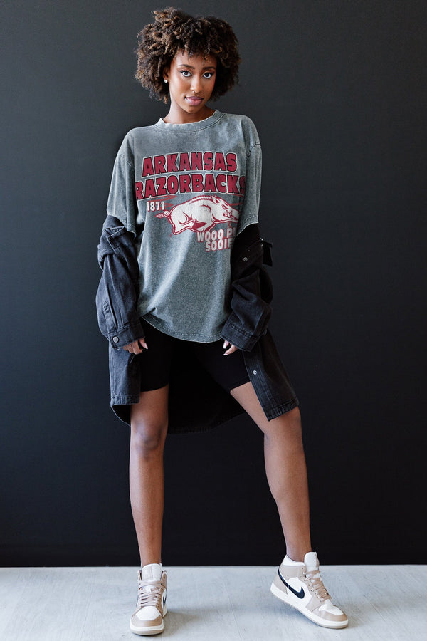 Gameday Couture ARKANSAS RAZORBACKS KEEP THE LEAD OVERSIZED CREWNECK TEE