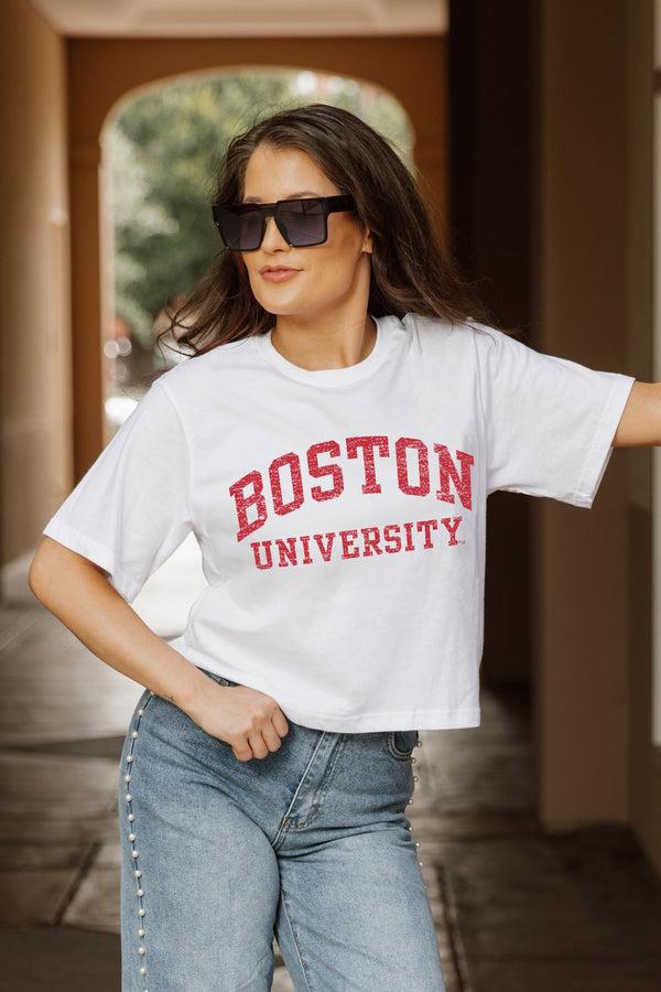 Gameday Couture BOSTON UNIVERSITY TERRIERS Claim To Fame Boxy-Fit Crop Tee