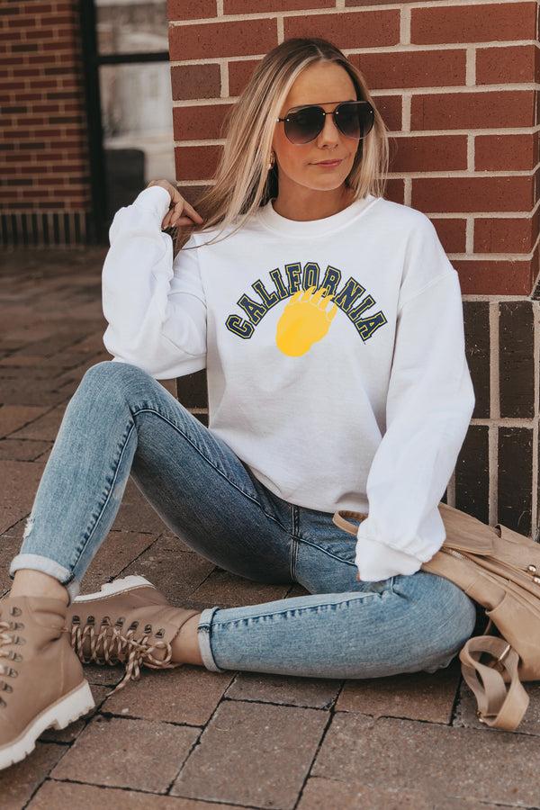 gameday couture CALIFORNIA GOLDEN BEARS Hit The Highlights Crew Sweatshirt