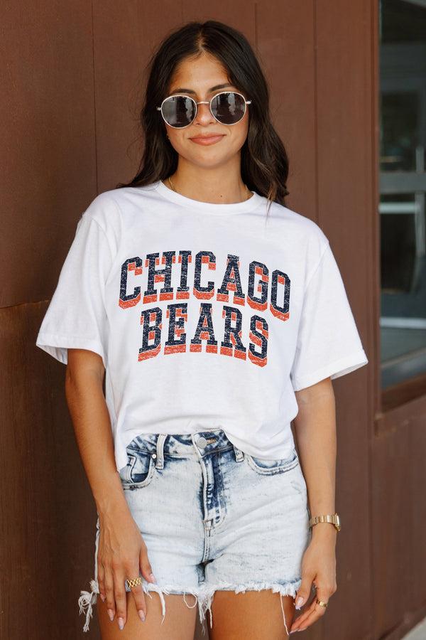 Gameday Couture CHICAGO BEARS Claim To Fame Boxy-Fit Crop Tee