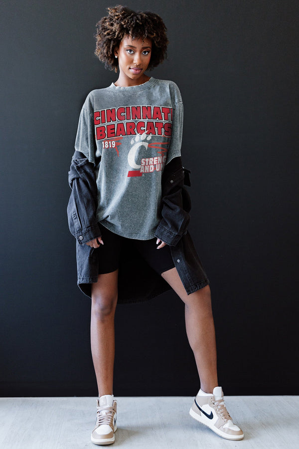 Gameday Couture CINCINNATI BEARCATS Keep The Lead Oversized Tee