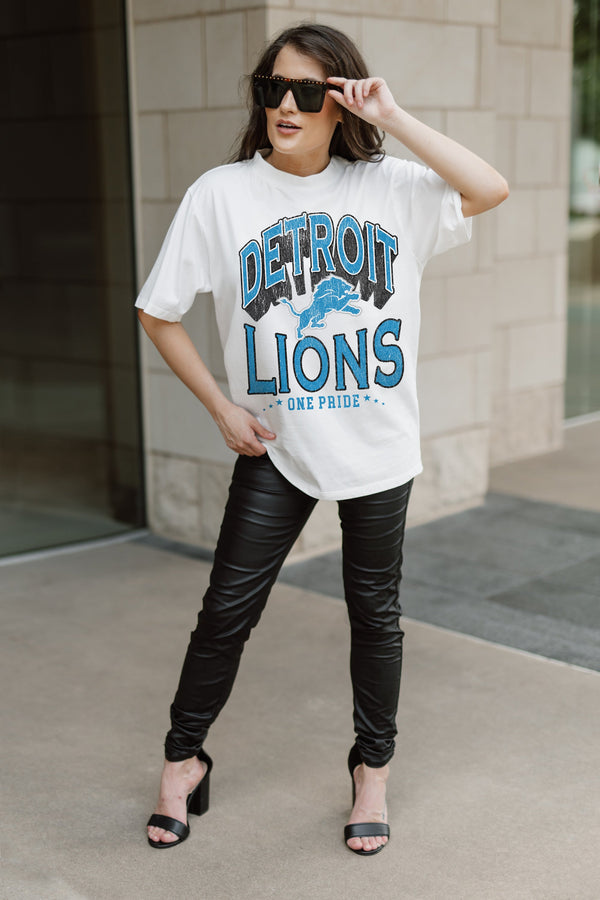 Gameday Couture DETROIT LIONS Shakedown Oversized Crewneck Tee