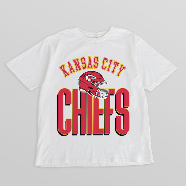 gameday couture KANSAS CITY CHIEFS FIERCE FOCUS WASHED RELAXED FIT TEE