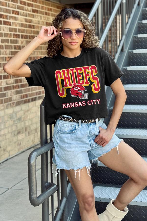 Gameday Couture KANSAS CITY CHIEFS PURE VICTORY CLASSIC CROP TEE