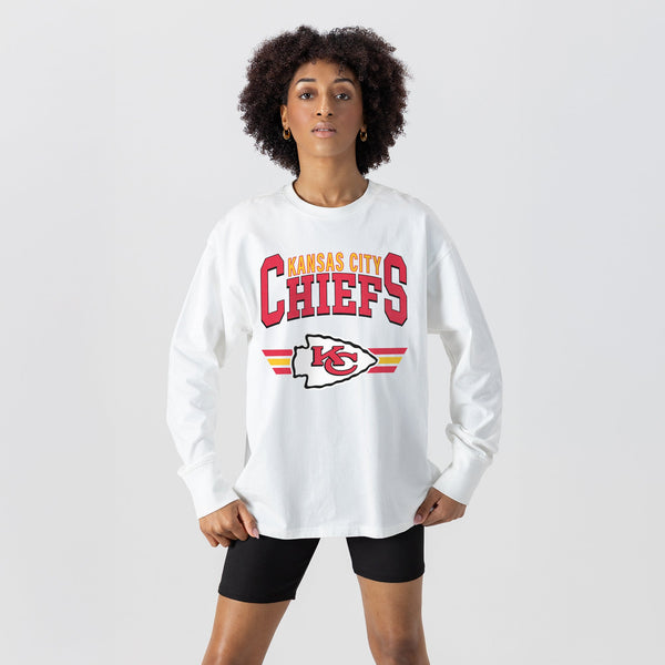Gameday Couture KANSAS CITY CHIEFS SWIFT STRIKE ESSENTIAL RELAXED FIT LONG SLEEVE TEE