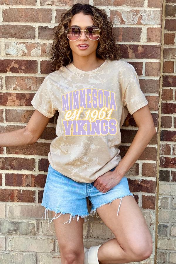Gameday Couture MINNESOTA VIKINGS DEEP ROOTS BLEACH WASH TEE