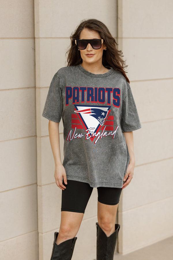 Gameday Couture NEW ENGLAND PATRIOTS Play It Forward Oversized Crewneck Tee