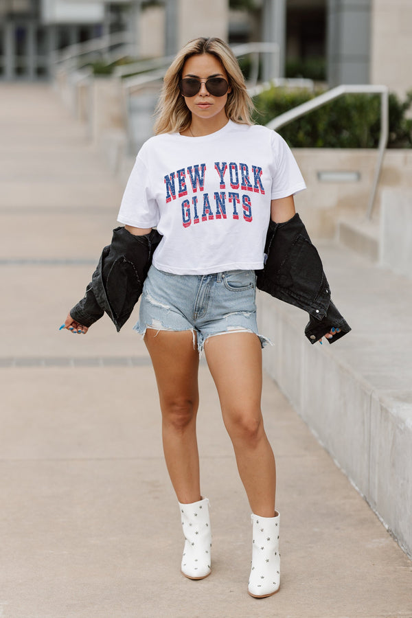gameday couture NEW YORK GIANTS Claim To Fame Boxy-Fit Crop Tee