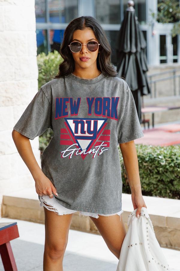 Gameday Couture NEW YORK GIANTS Play It Forward Oversized Crewneck Tee