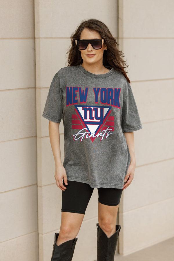 Gameday Couture NEW YORK GIANTS Play It Forward Oversized Crewneck Tee
