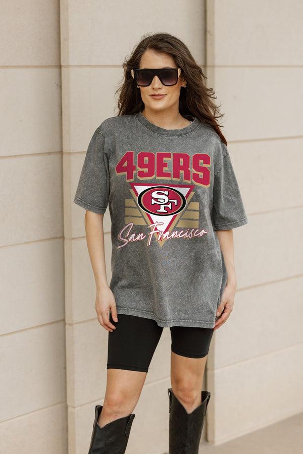 Gameday Couture SAN FRANCISCO 49ERS Play It Forward Oversized Crewneck Tee