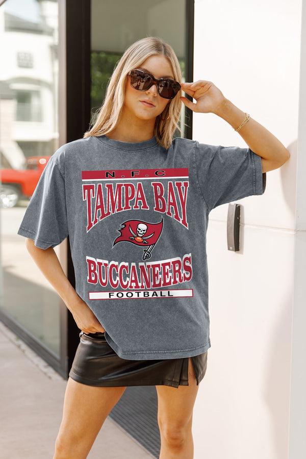 Gameday Couture TAMPA BAY BUCCANEERS CLASSIC GRIND WASHED RELAXED FIT TEE