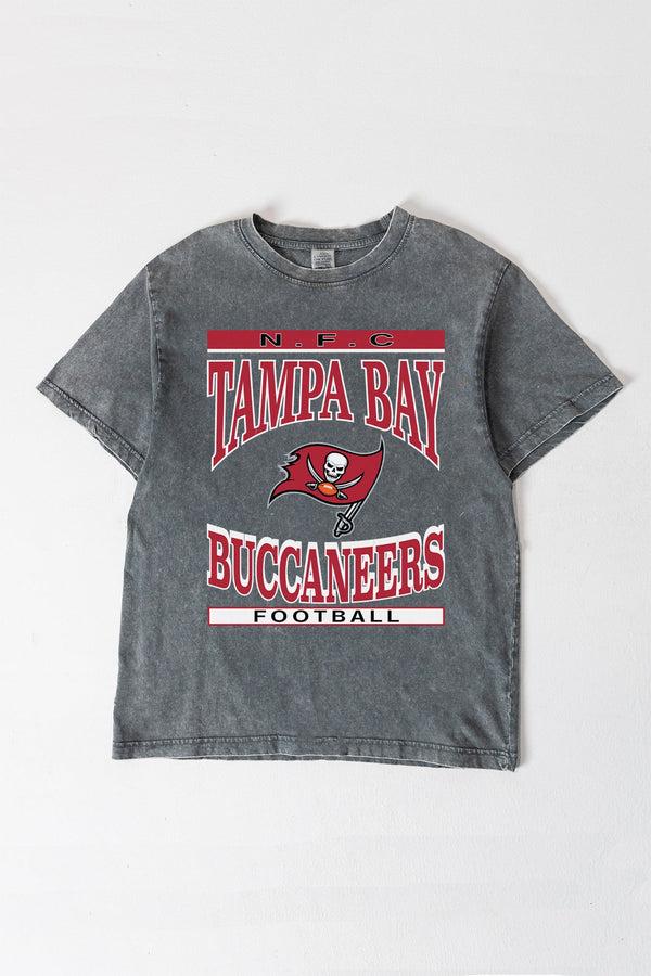 gameday couture TAMPA BAY BUCCANEERS CLASSIC GRIND WASHED RELAXED FIT TEE