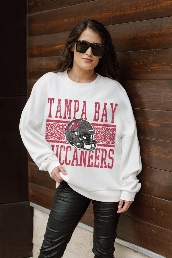 gameday couture TAMPA BAY BUCCANEERS Fair Catch Crewneck Pullover