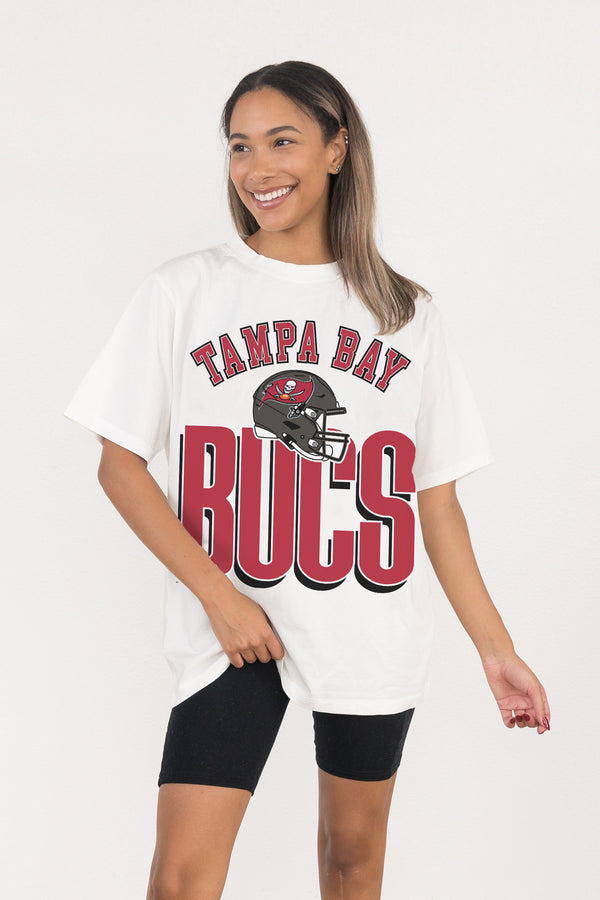 Gameday Couture TAMPA BAY BUCCANEERS FIERCE FOCUS WASHED RELAXED FIT TEE