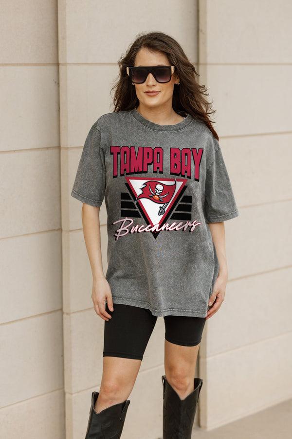 Gameday Couture TAMPA BAY BUCCANEERS Play It Forward Oversized Crewneck Tee