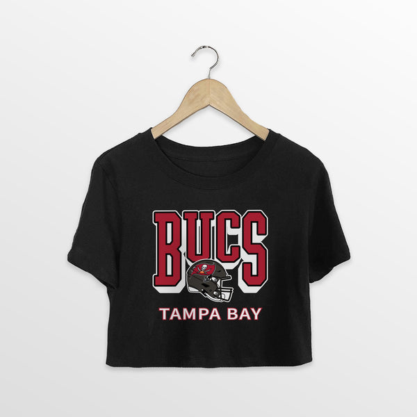 gameday couture TAMPA BAY BUCCANEERS PURE VICTORY CLASSIC CROP TEE