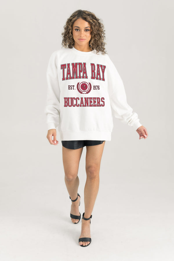 gameday couture TAMPA BAY BUCCANEERS Timeless Triumph Fleece Crewneck Pullover