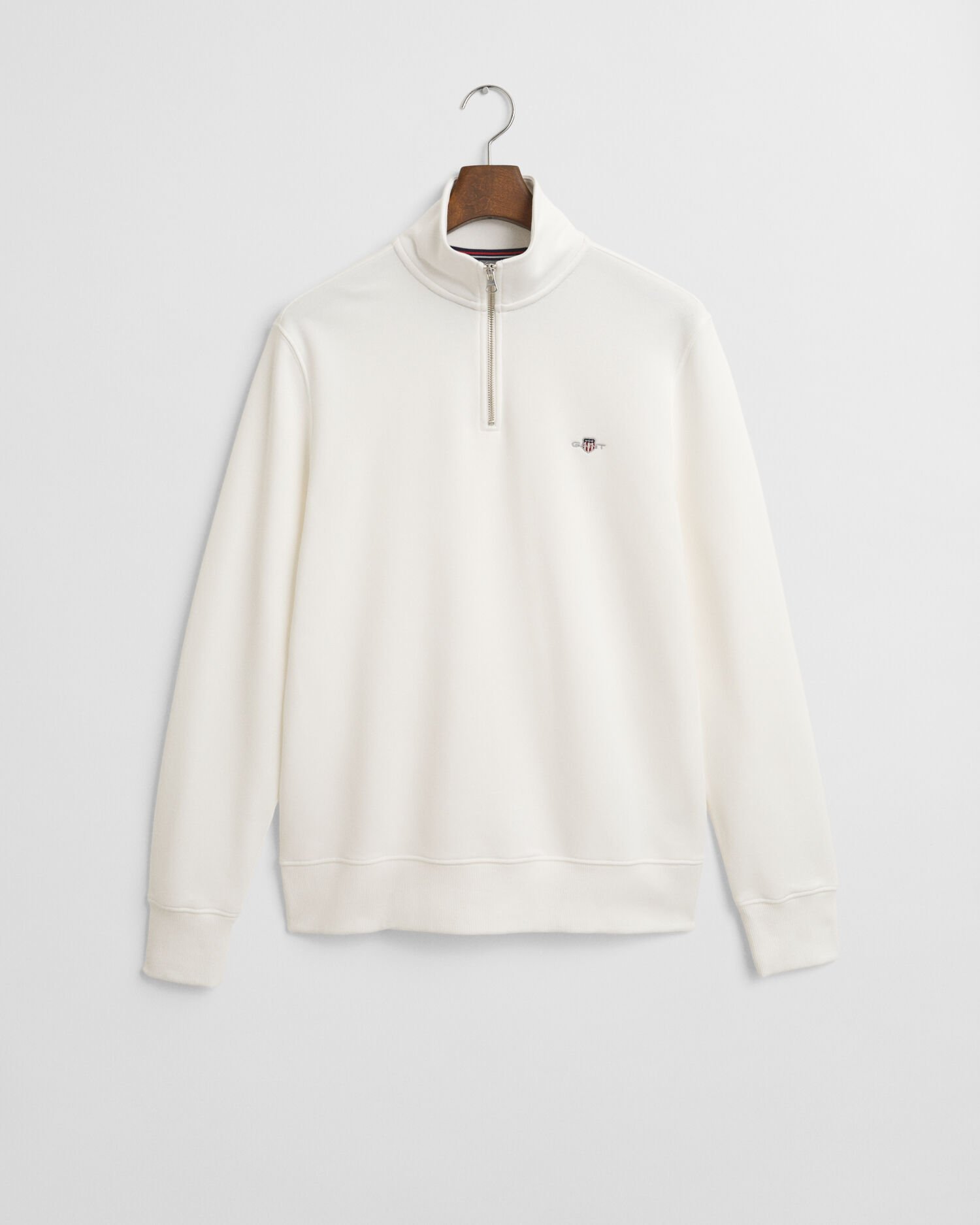 gant Shield Half-Zip Sweatshirt eggshell