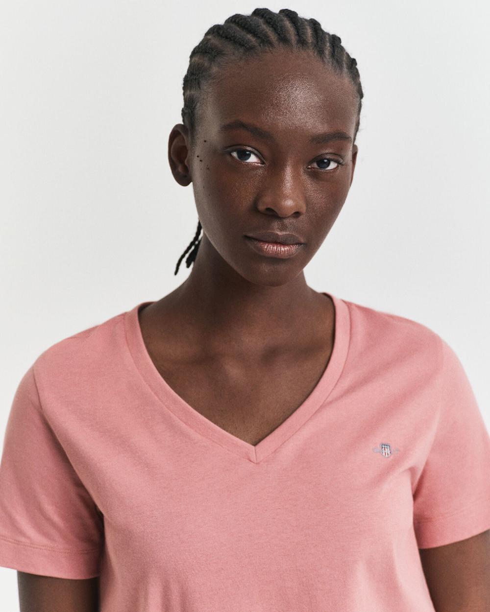 Gant Shield V-Neck T-Shirt Faded Brick
