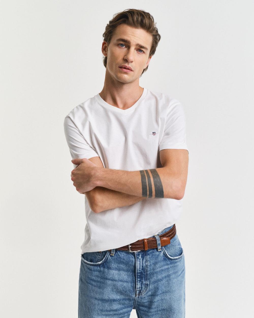 gant Slim Fit Shield V-Neck T-Shirt white