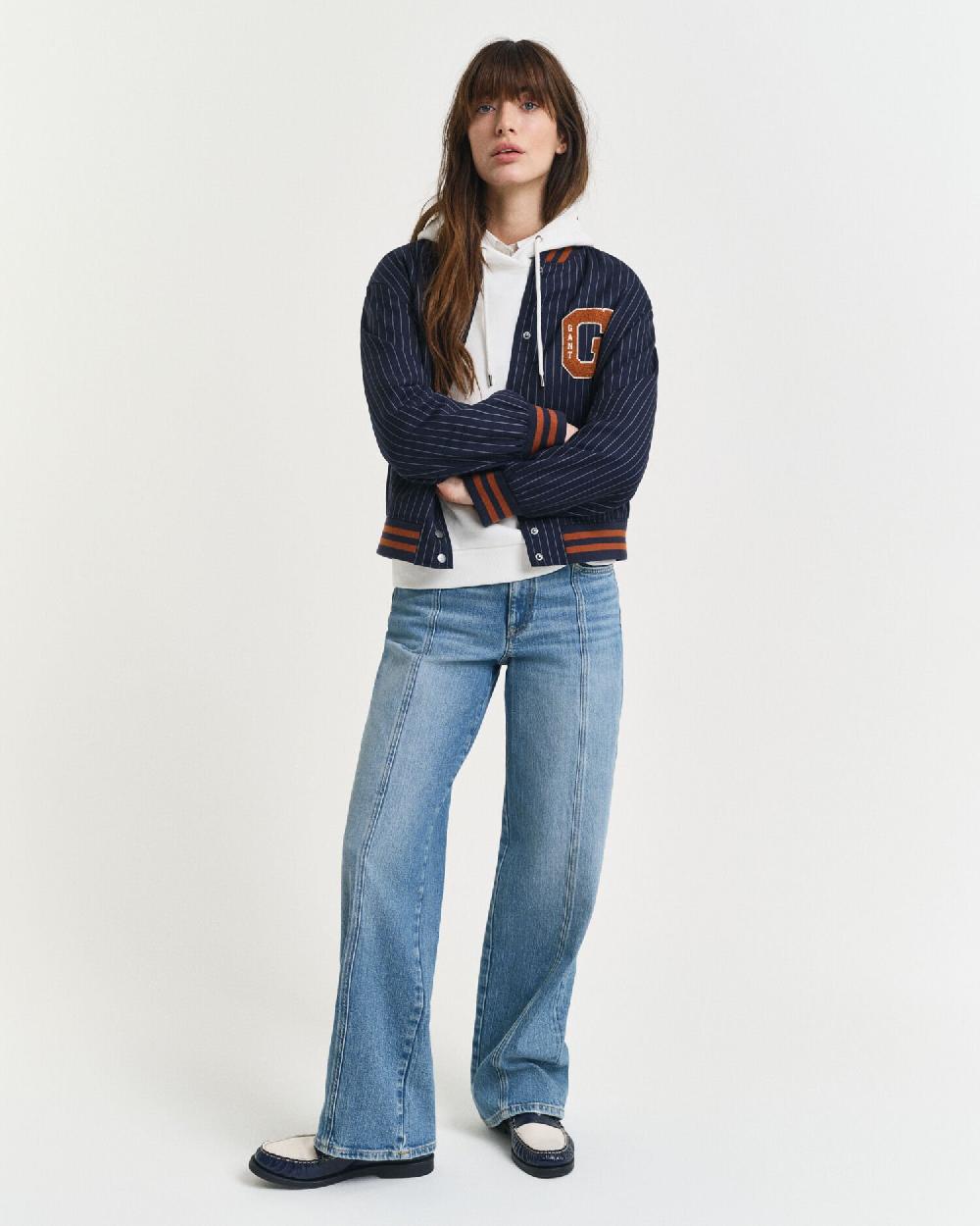 Gant Tonal Shield Hoodie Eggshell