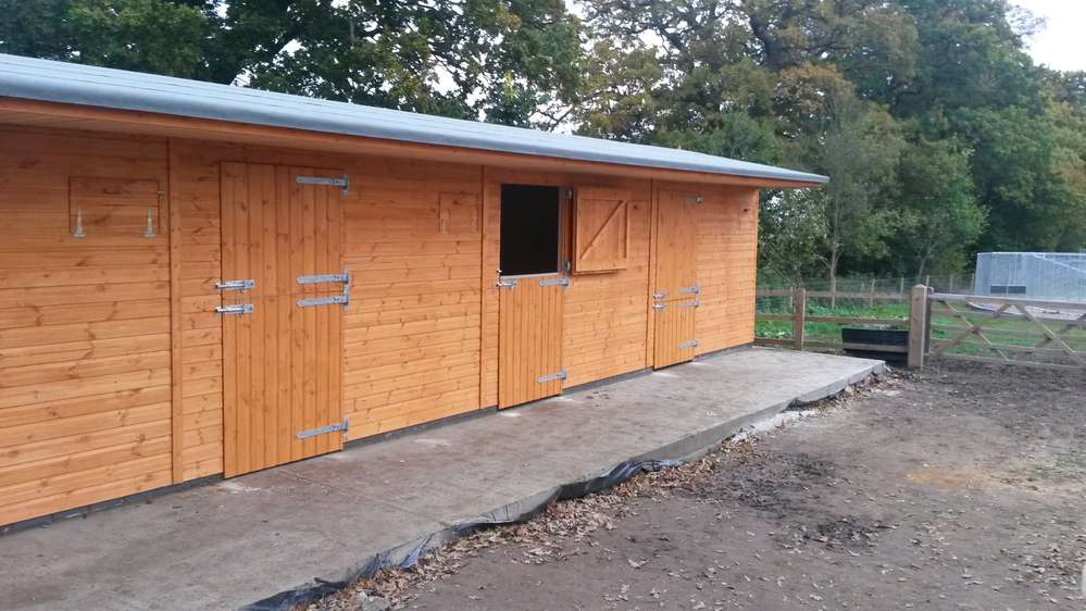 Garden Pleasure Stable - Double Stall