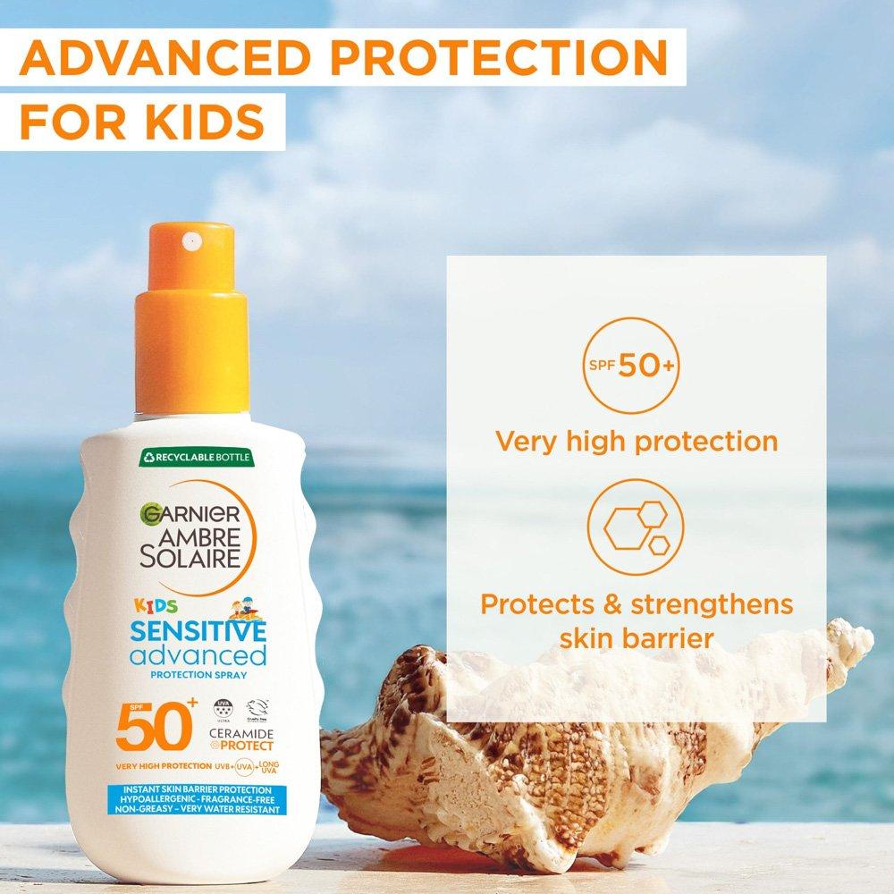 Garnier Ambre Solaire Resisto Kids Ambre Solaire Kids Water Resistant Sun Cream Spray SPF50+