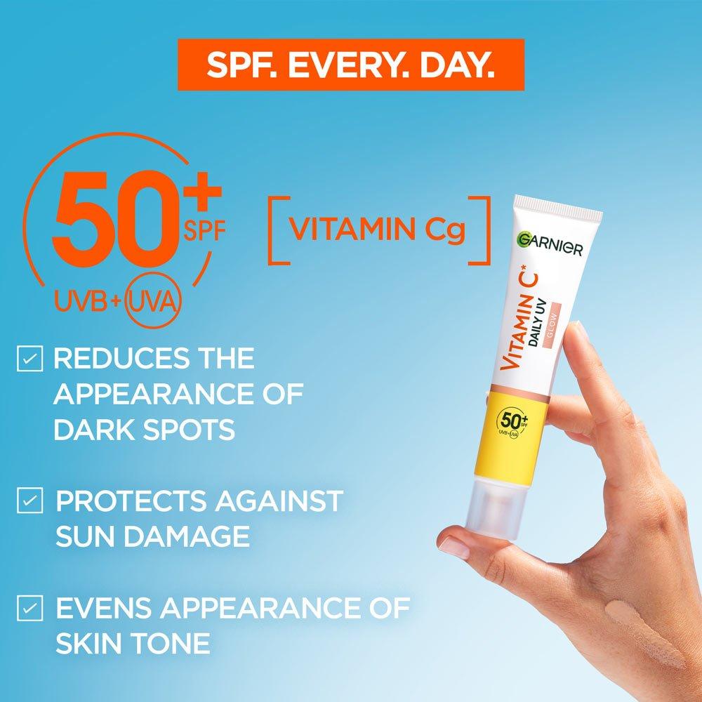 Garnier SKIN ACTIVE Garnier Vitamin C Daily UV Brightening Fluid Sheer Glow SPF50+