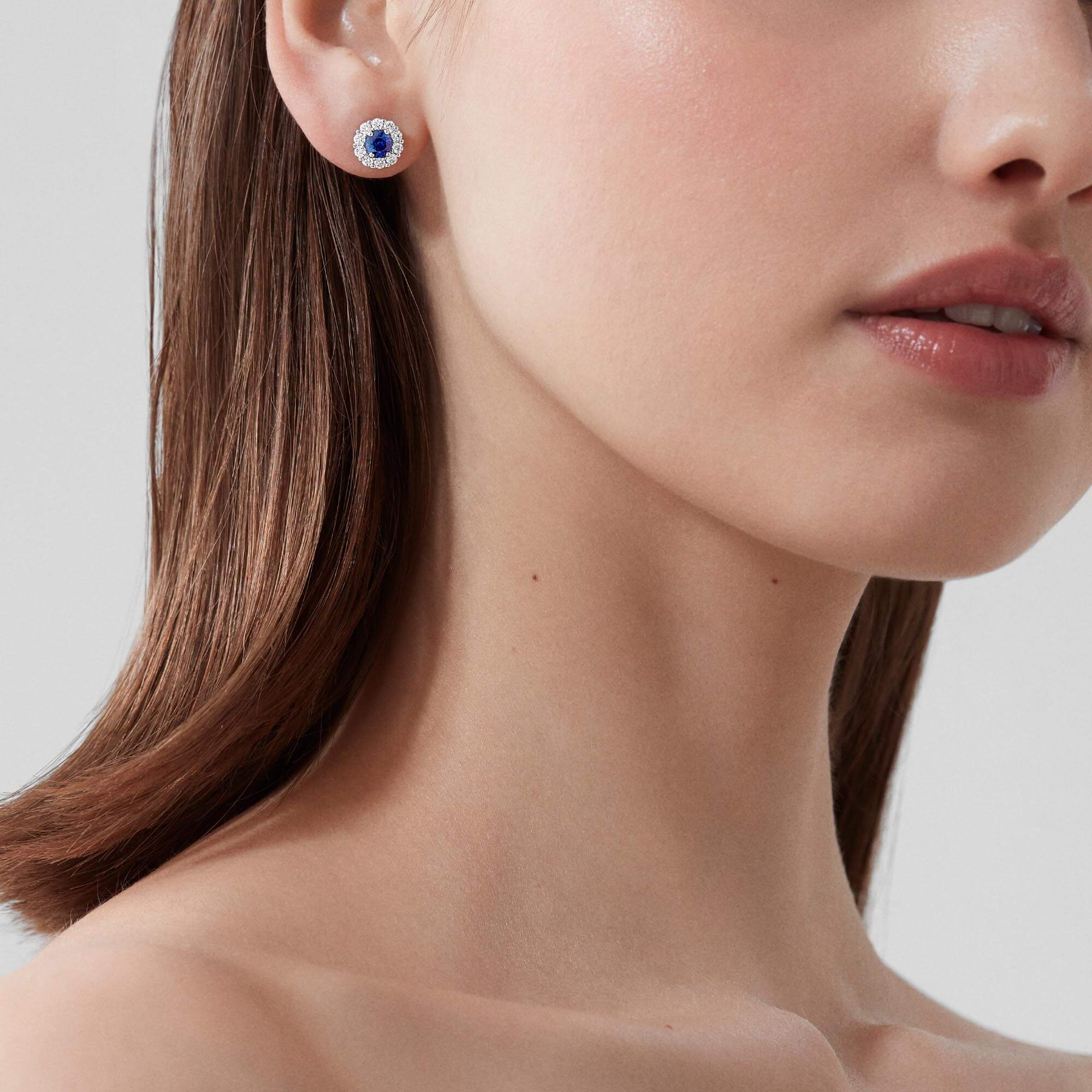 Garrard 1735 Round Sapphire Stud Earrings In Platinum With Diamonds