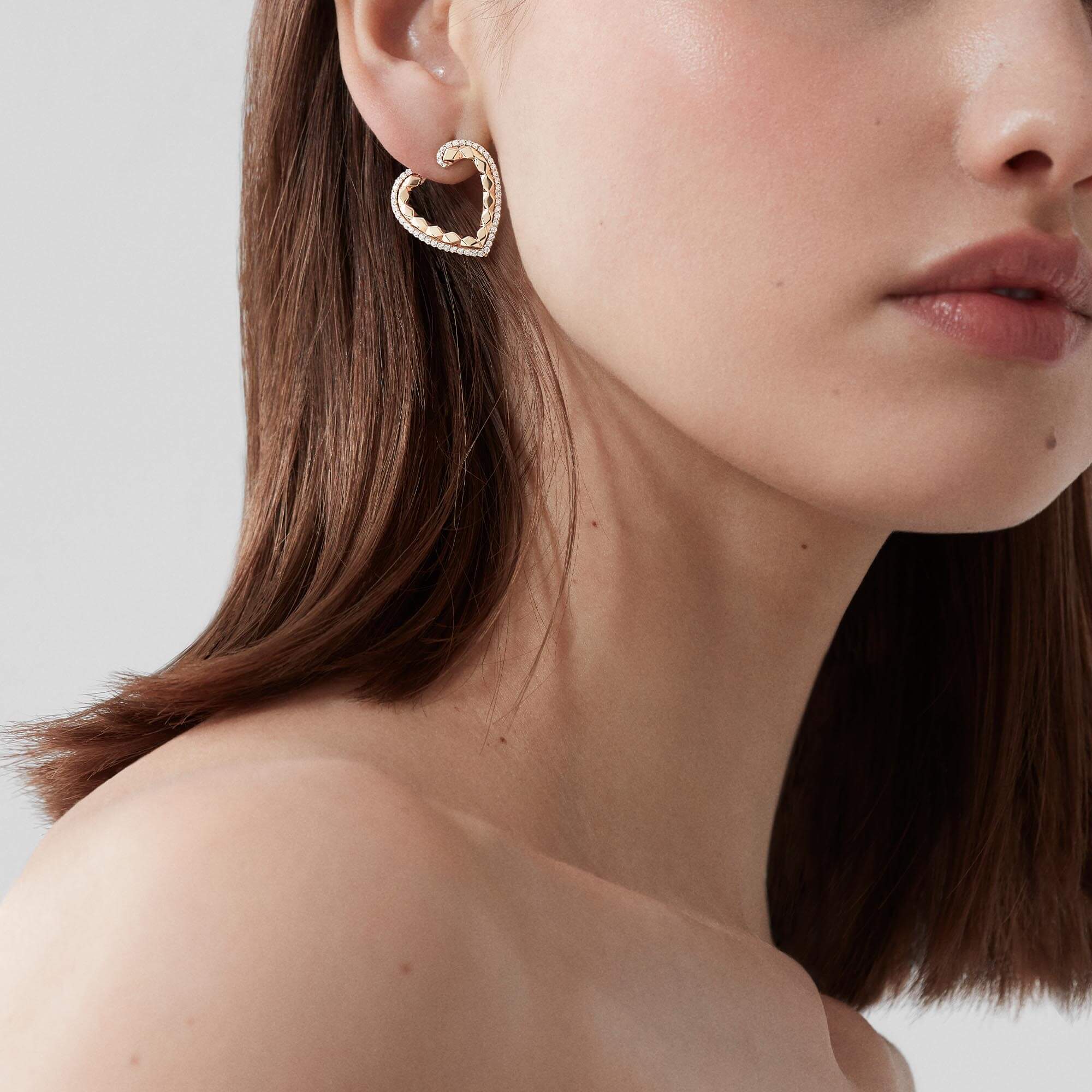 Garrard Aloria Earrings In 18ct Yellow Gold With Diamonds