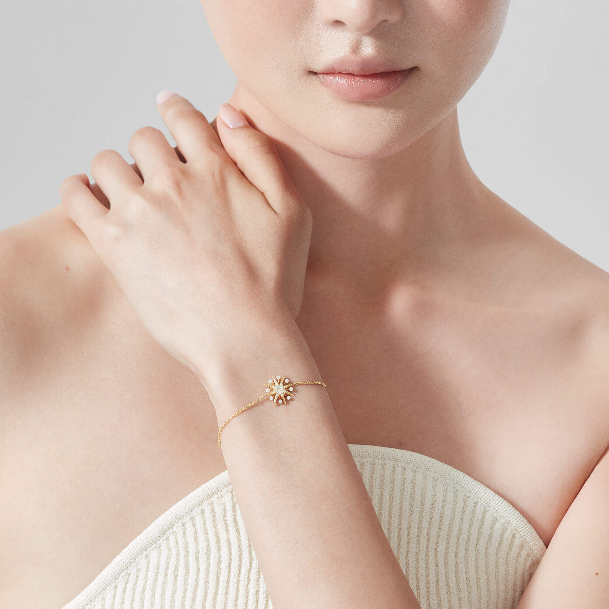 Garrard Starlight Mini Icons Diamond Bracelet In 18ct Yellow Gold