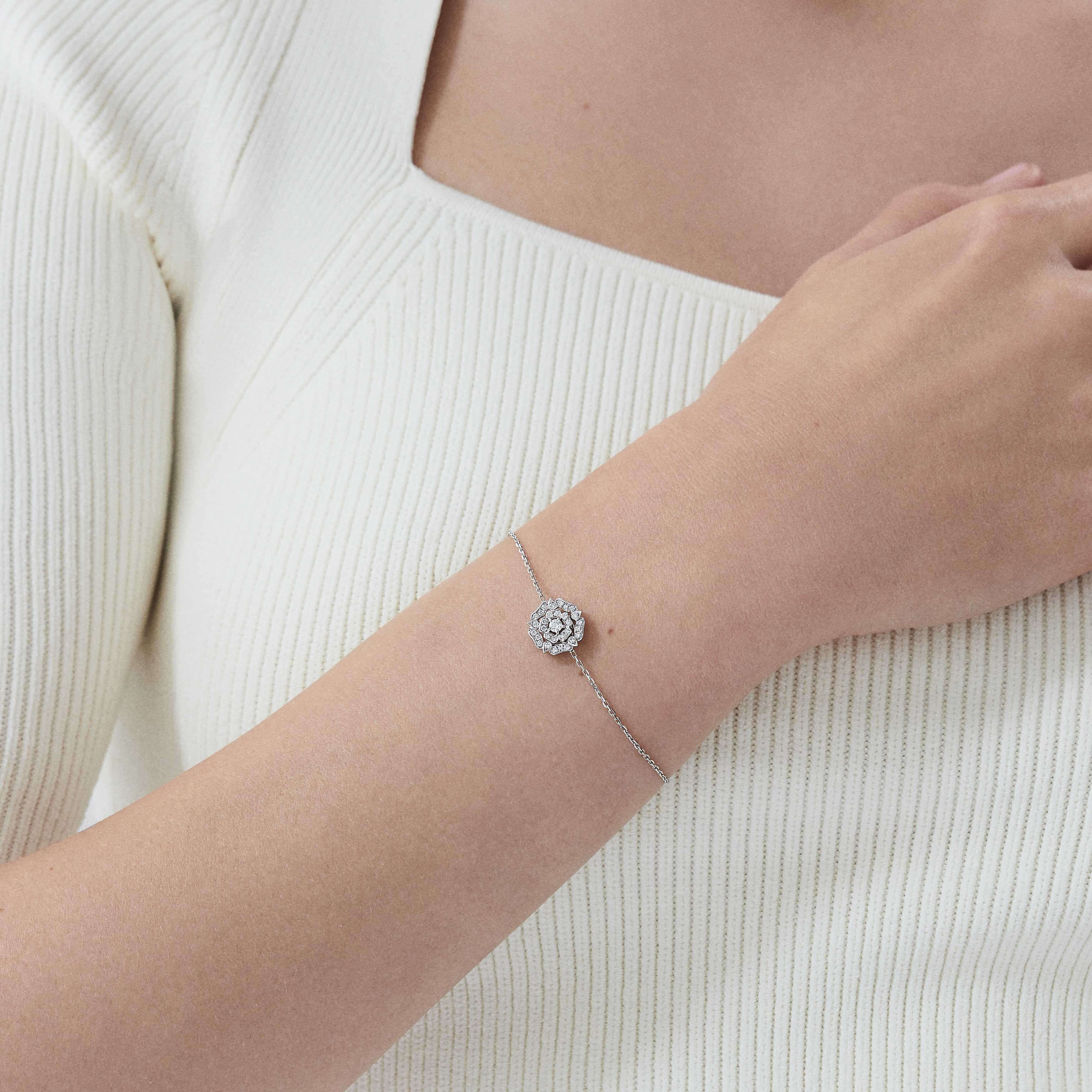 Garrard Tudor Rose Mini Icons Diamond Bracelet In 18ct White Gold