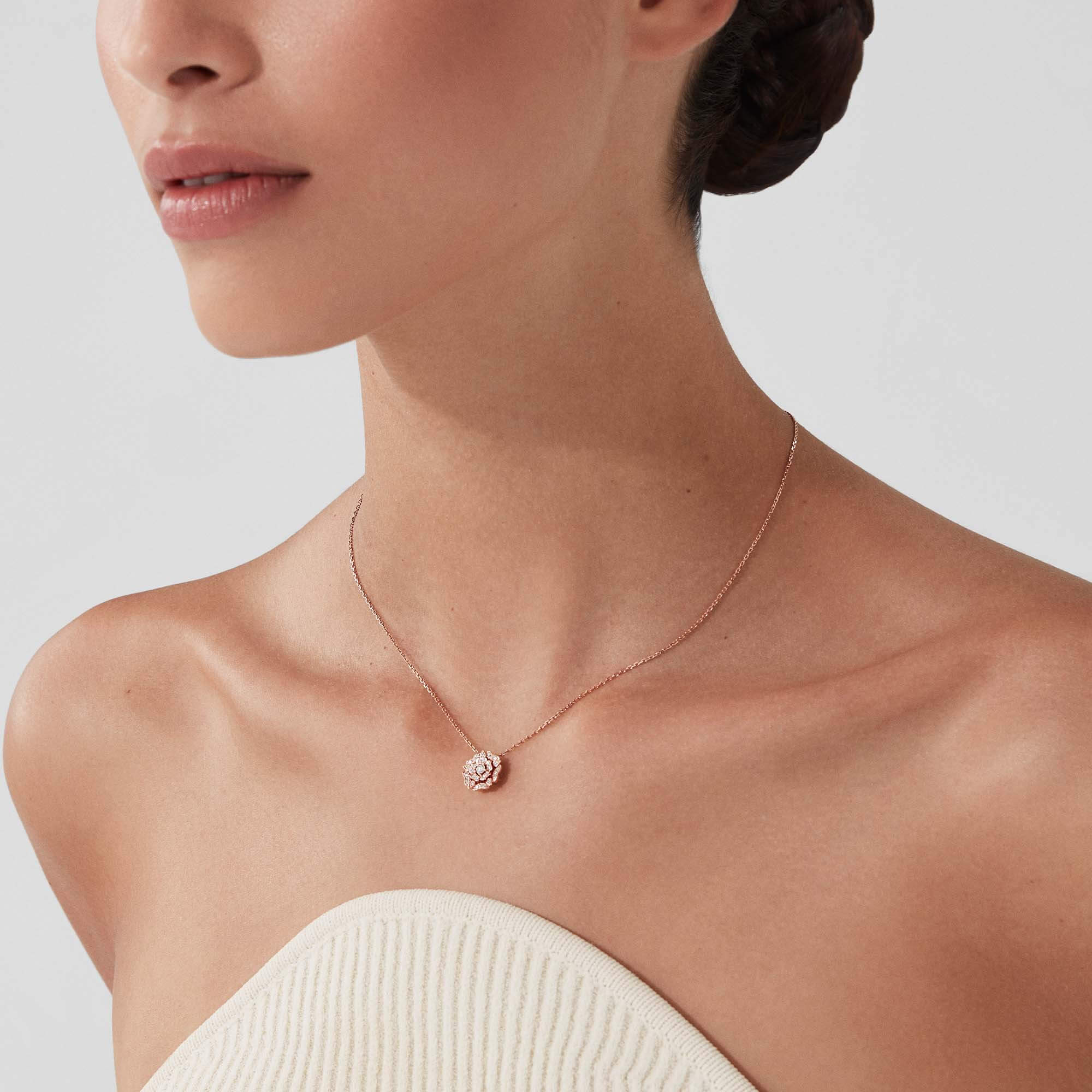 Garrard Tudor Rose Mini Icons Diamond Pendant In 18ct Rose Gold