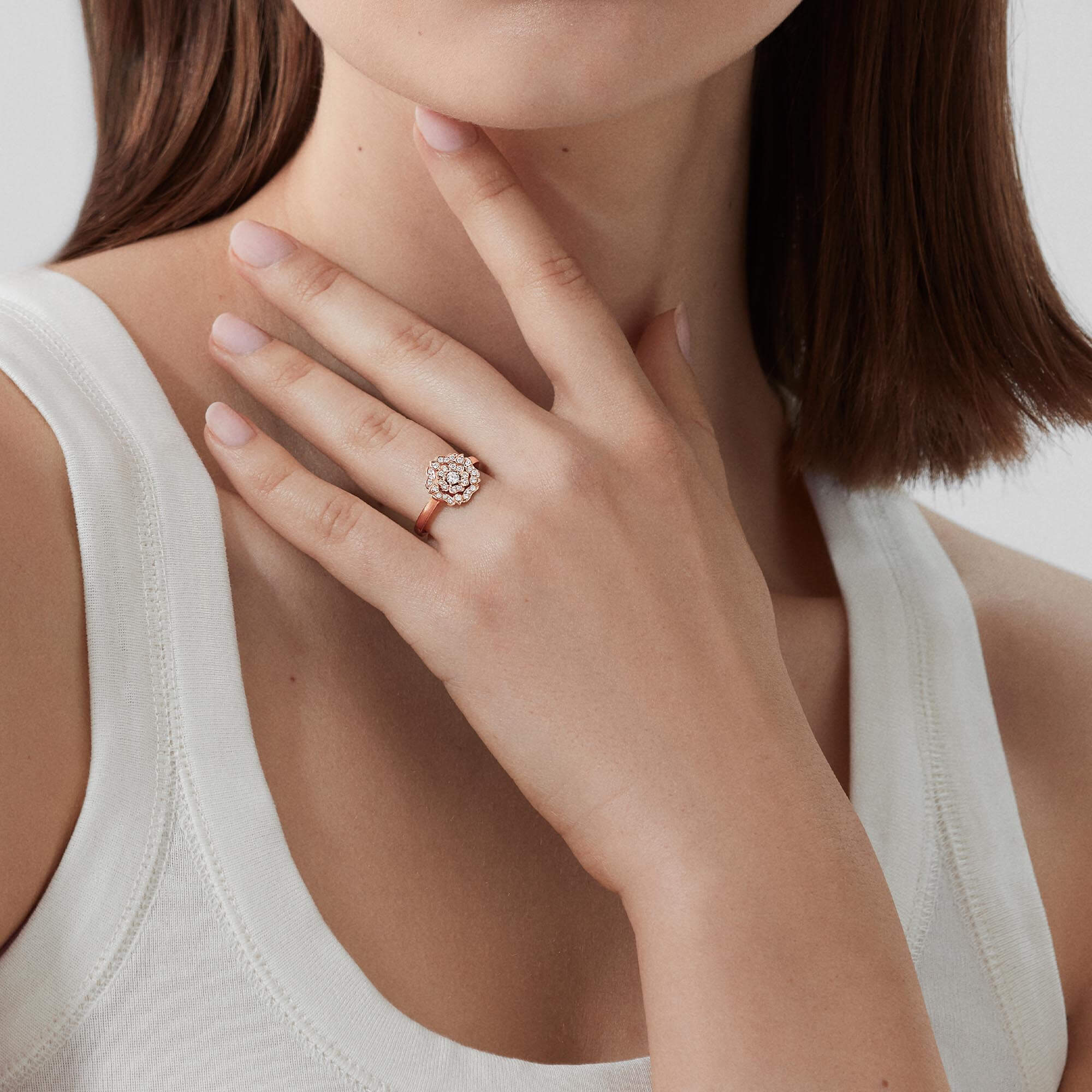 Garrard Tudor Rose Mini Icons Diamond Ring In 18ct Rose Gold