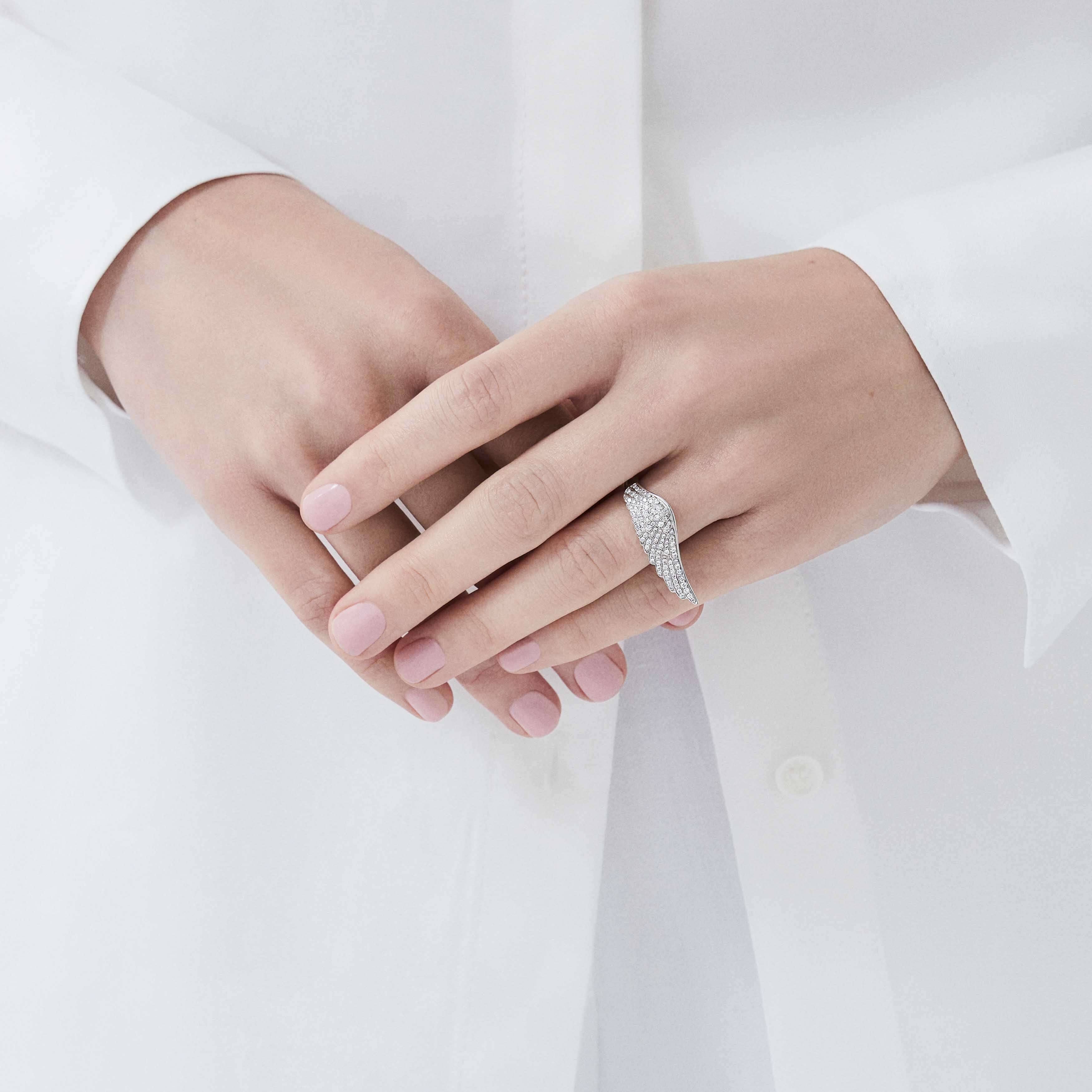 Garrard Wings Classic Mini Icons Diamond Ring In 18ct White Gold