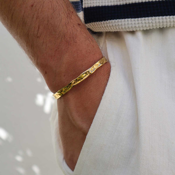 Gasper Hammered Cuff Gold