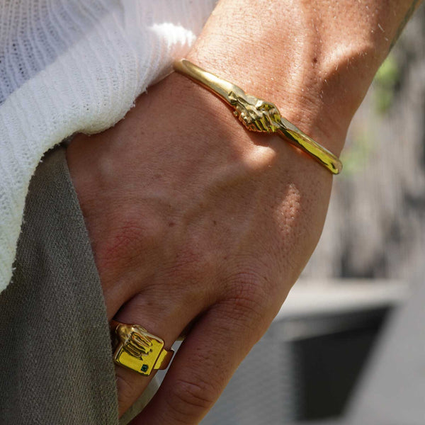 Gasper Handshake Cuff Gold