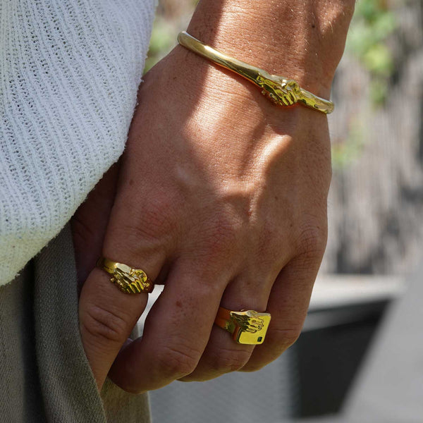 Gasper Handshake Ring Gold
