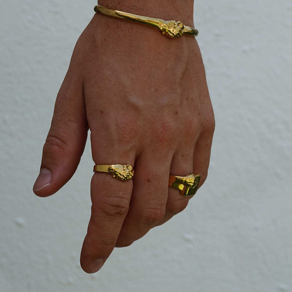 Gasper Handshake Ring Silver