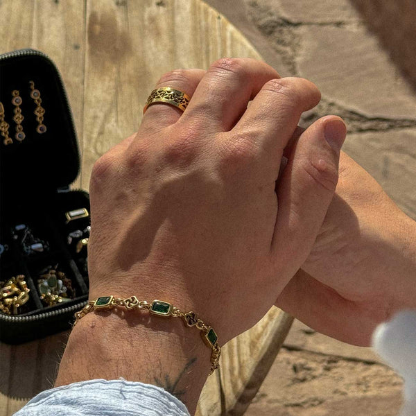 Gasper Heritage Band Ring Gold