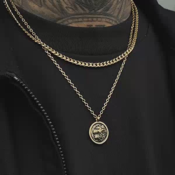 Gasper Lion Pendant Silver