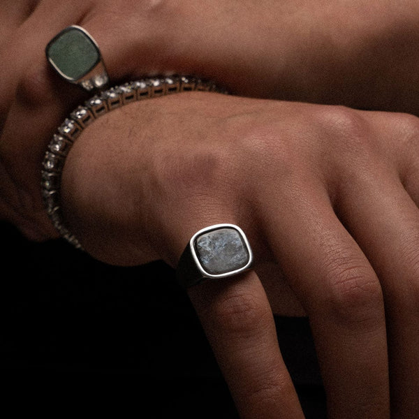 Gasper Square Black Spectrolite Ring Gold