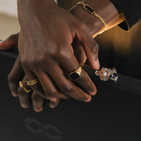 Gasper Square Onyx Ring Silver