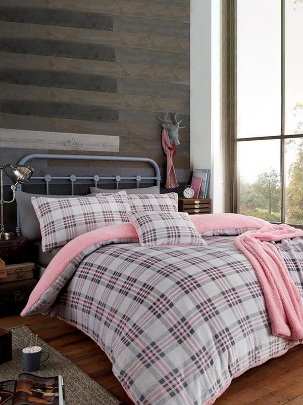 Gaveno Cavailia Highland Check Duvet Set