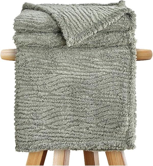 Gaveno Cavailia Jacquard Throw