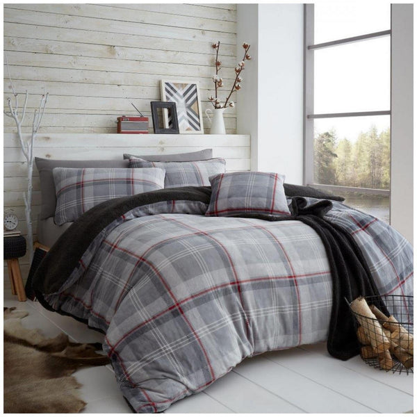 Gaveno Cavailia Lincoln Check Duvet Set